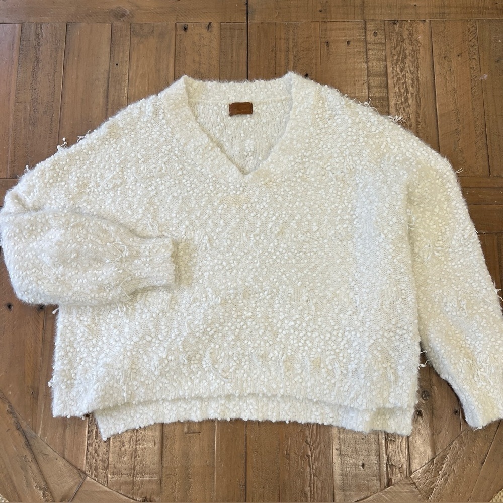 Pol V-neck Teddy Sweater Large Fringe Bohemian Cropped Cozy Knit Pullover Boxy